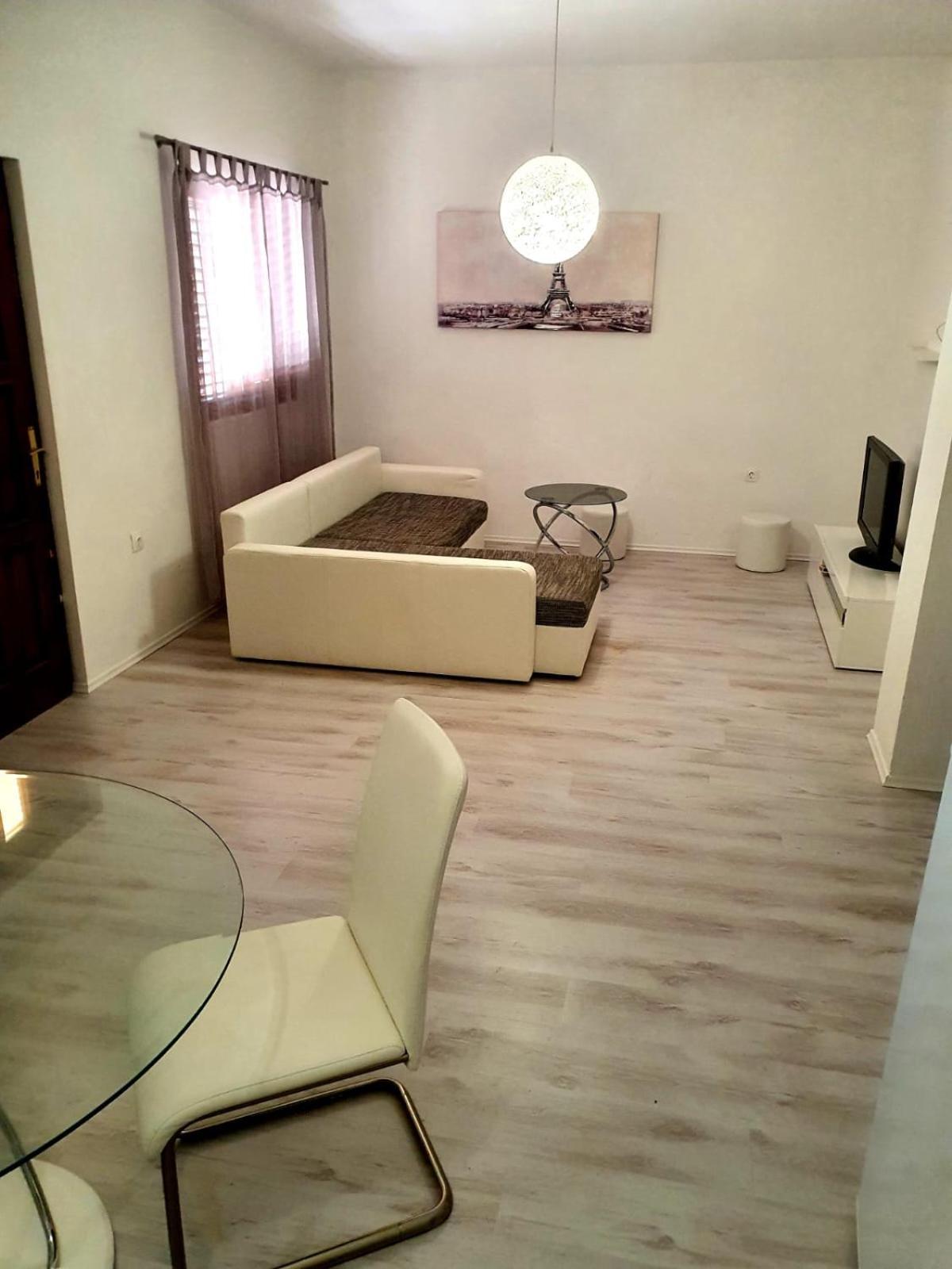 Apartmani Desnica Kruševo Dış mekan fotoğraf